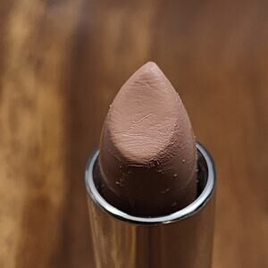 910 Bare All New Nouveau Lipstick .15oz 4.2g Maybelline NEW Without Box Discont